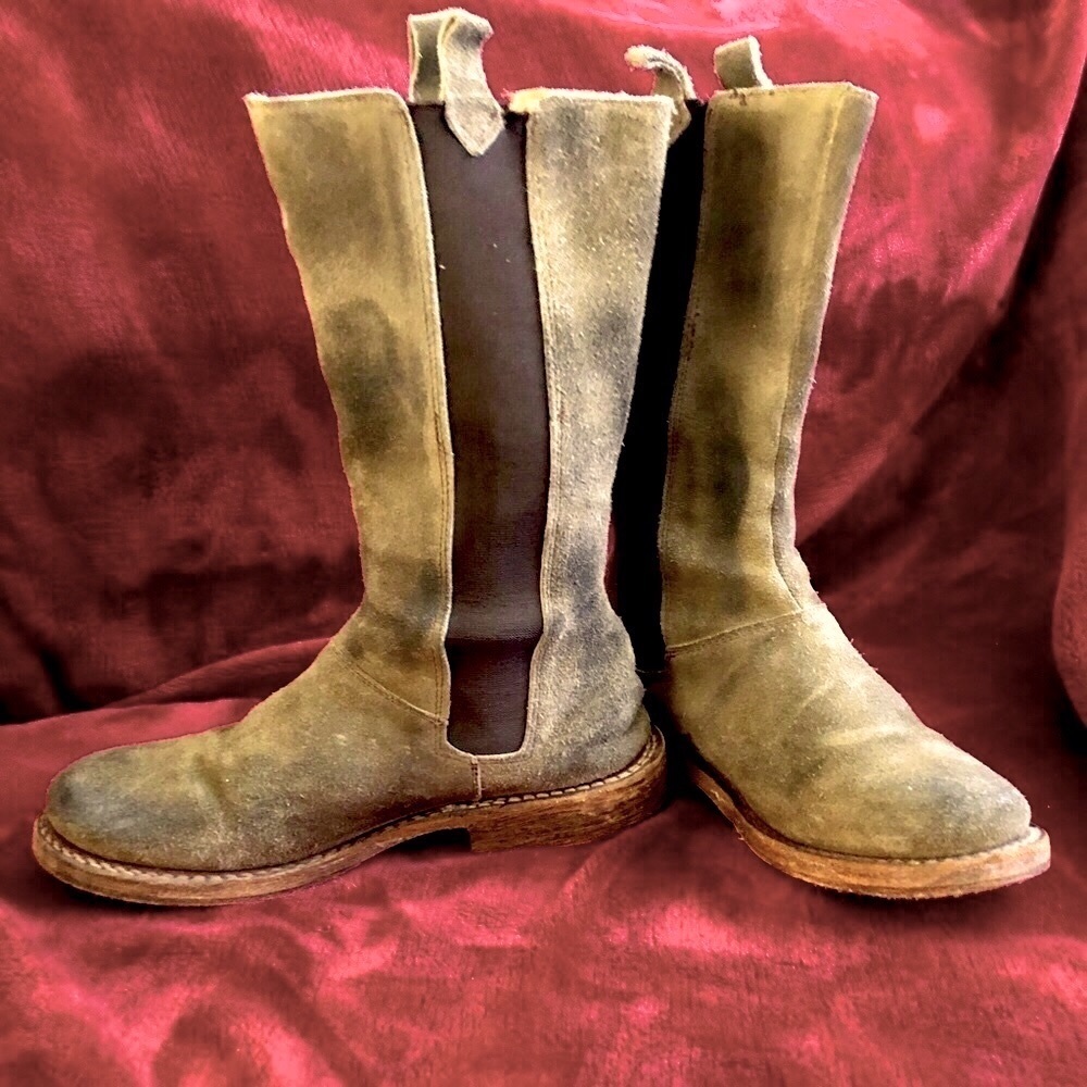Distressed Free People Bed Stu Chelsea Suede Pull On Boots